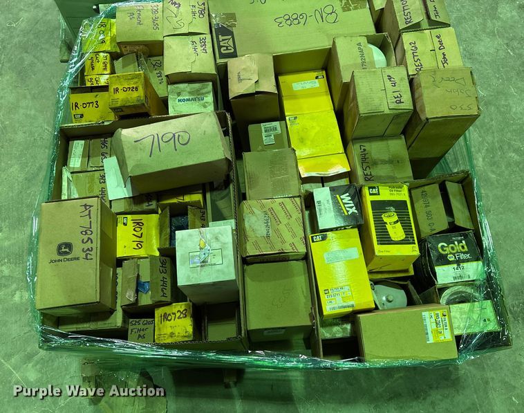 image for item EN5856 (3) pallets of filters