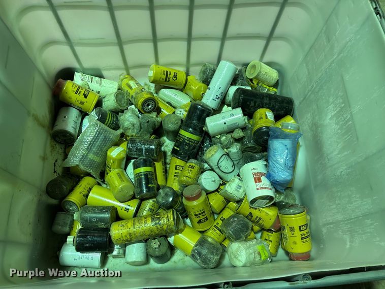 image for item EN5858 Container of filters