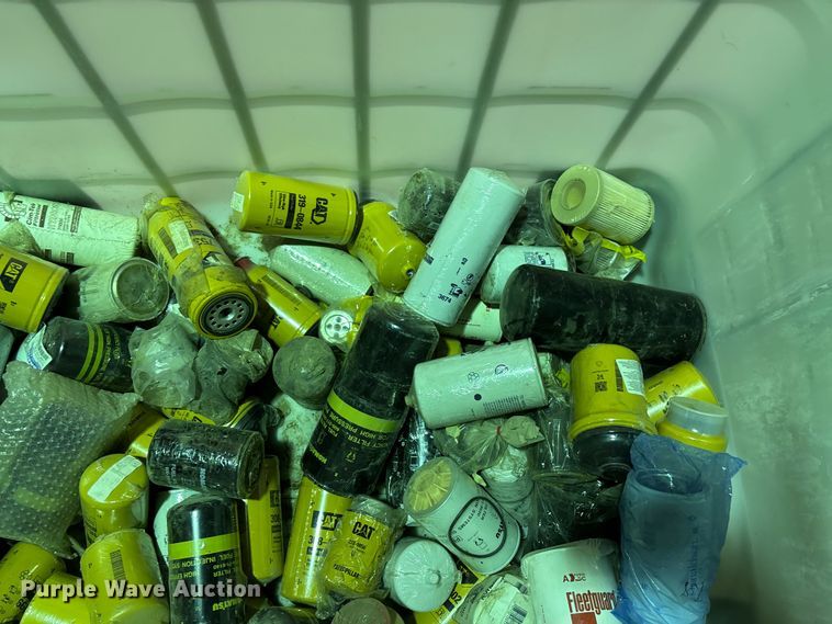 image for item EN5858 Container of filters