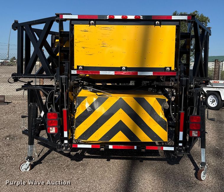 image for item EP0603 2021 Trinity SS180TMA crash attenuator