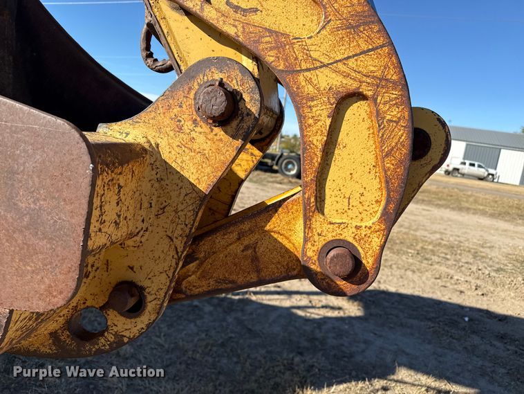 image for item EP0962 2005 John Deere 310G backhoe