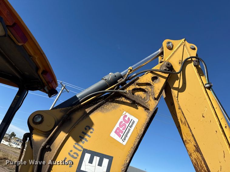 image for item EP0962 2005 John Deere 310G backhoe