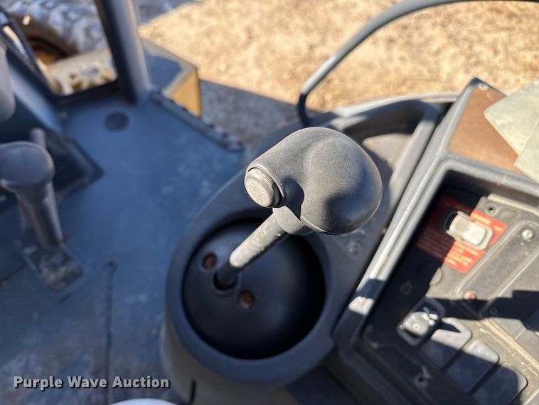 image for item EP0962 2005 John Deere 310G backhoe