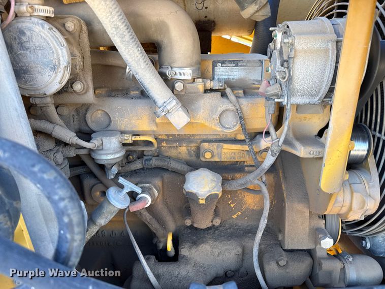 image for item EP0962 2005 John Deere 310G backhoe