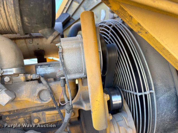 image for item EP0962 2005 John Deere 310G backhoe