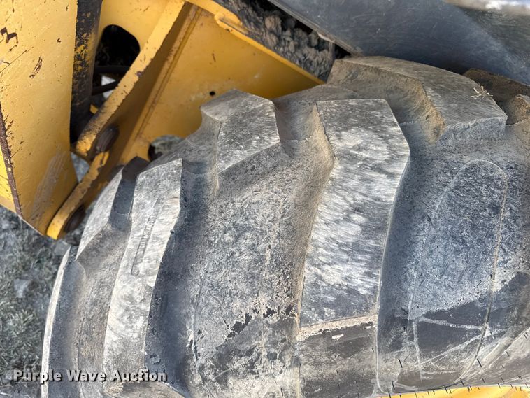 image for item EP0962 2005 John Deere 310G backhoe