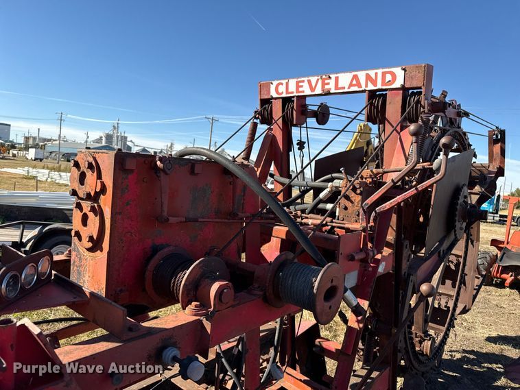 image for item EP0964 Cleveland 110 bucket wheel trencher