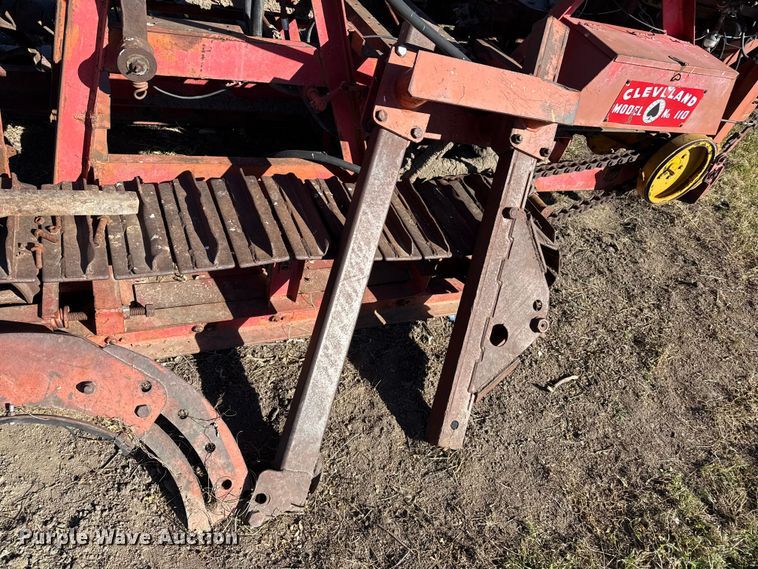image for item EP0964 Cleveland 110 bucket wheel trencher