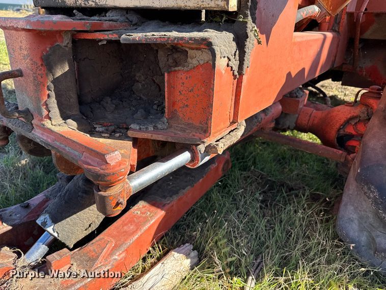 image for item EP0965 Ditch Witch R40 trencher
