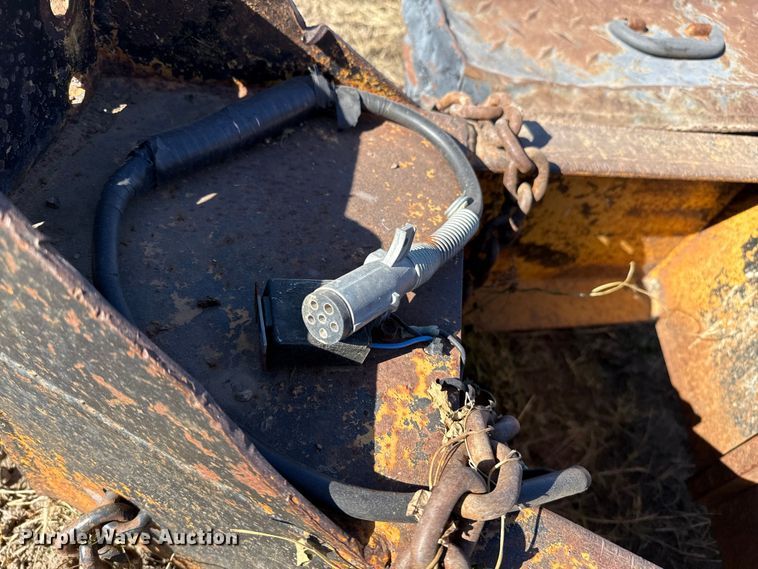 image for item EP0968 1994 Belshe T9 equipment trailer