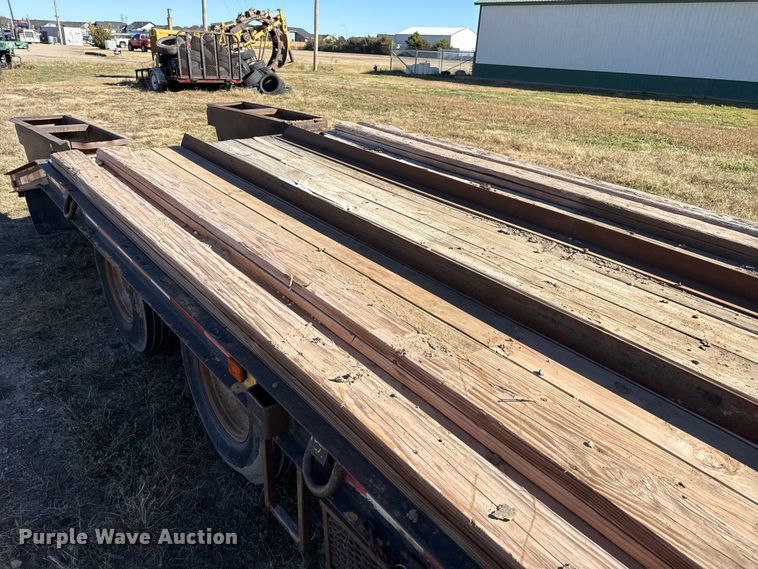 image for item EP0968 1994 Belshe T9 equipment trailer