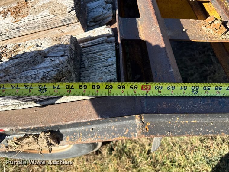 image for item EP0968 1994 Belshe T9 equipment trailer