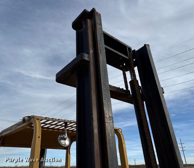 image for item EP0982 2017 Master Craft MC-0811126 forklift