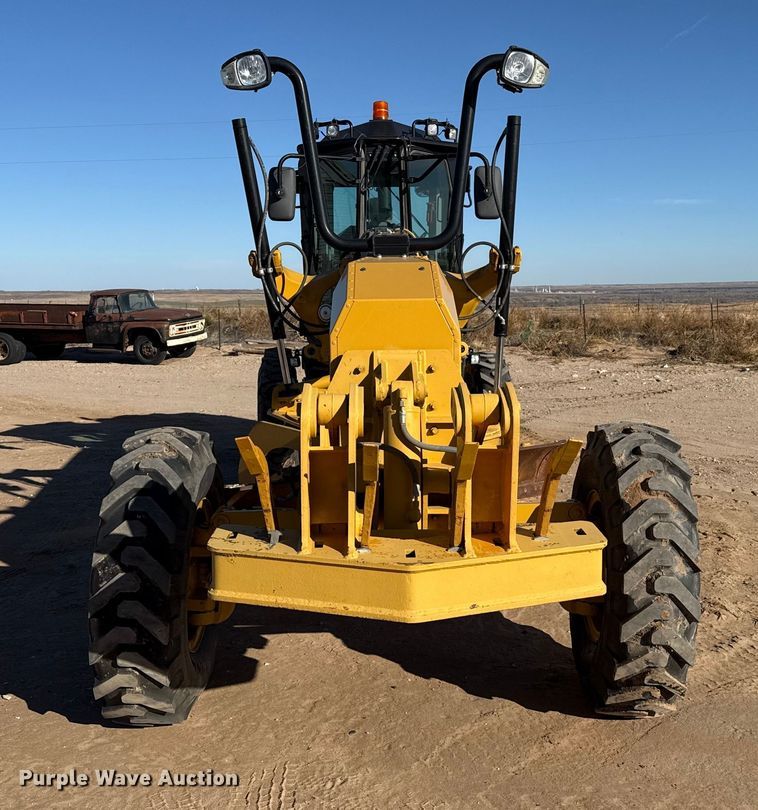 MOTOCONFORMADORA CATERPILLAR 12M2 2014