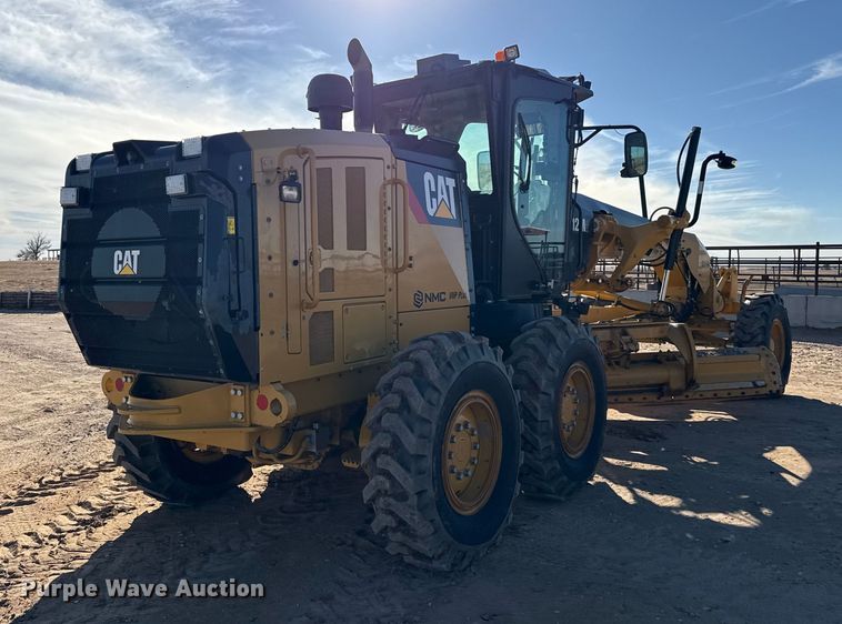 MOTOCONFORMADORA CATERPILLAR 12M2 2014