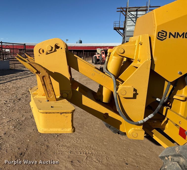 image for item EP2540 2014 Caterpillar 12M2 motor grader