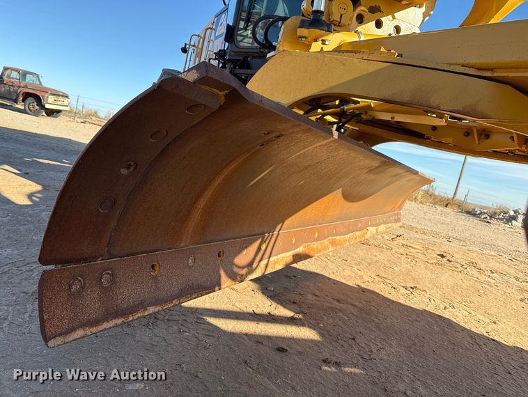 image for item EP2540 2014 Caterpillar 12M2 motor grader