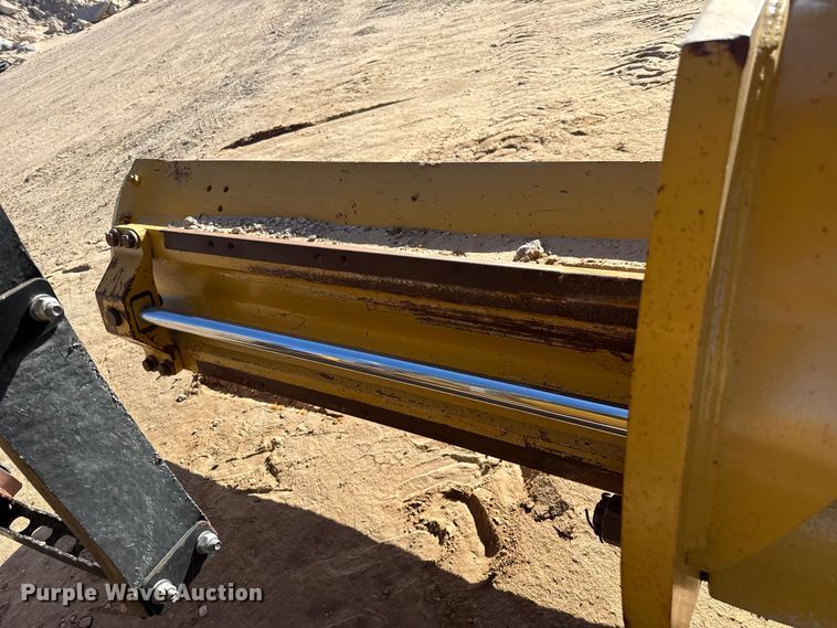 image for item EP2540 2014 Caterpillar 12M2 motor grader