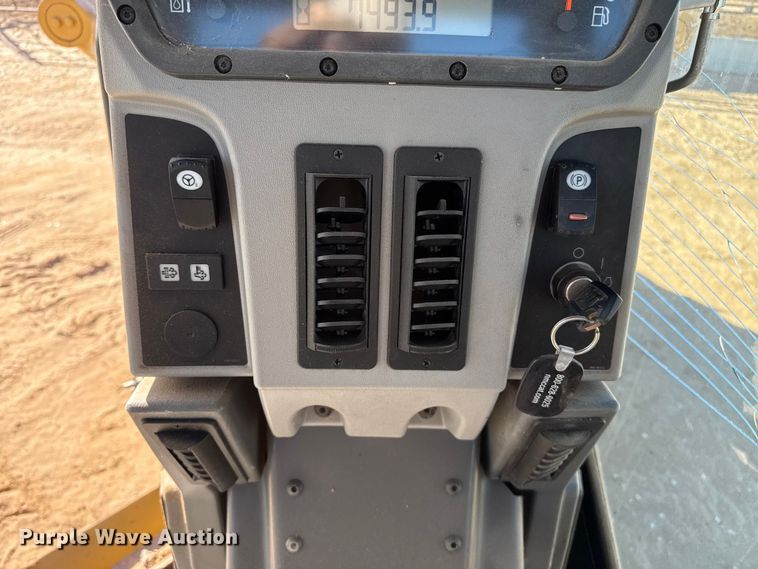 image for item EP2540 2014 Caterpillar 12M2 motor grader