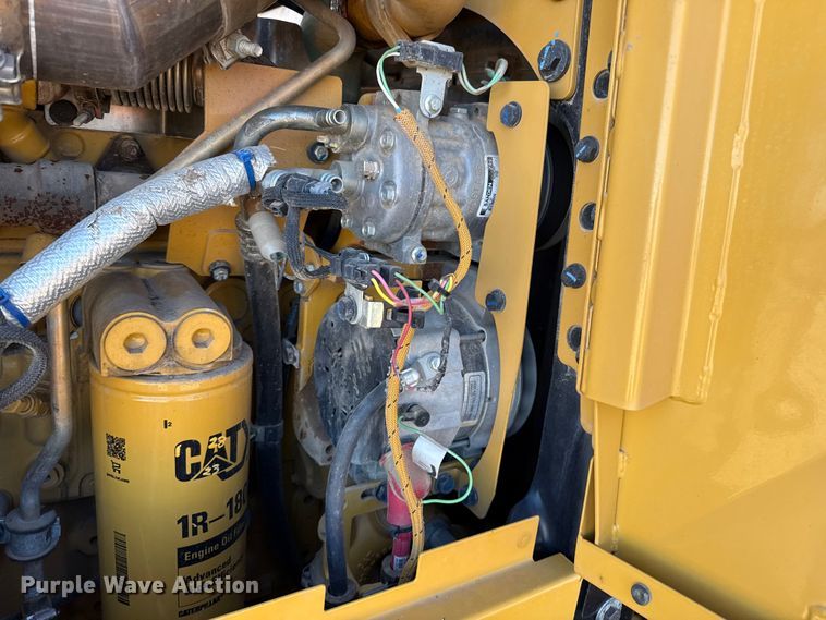 image for item EP2540 2014 Caterpillar 12M2 motor grader