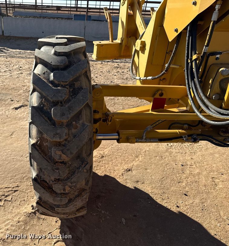 image for item EP2540 2014 Caterpillar 12M2 motor grader