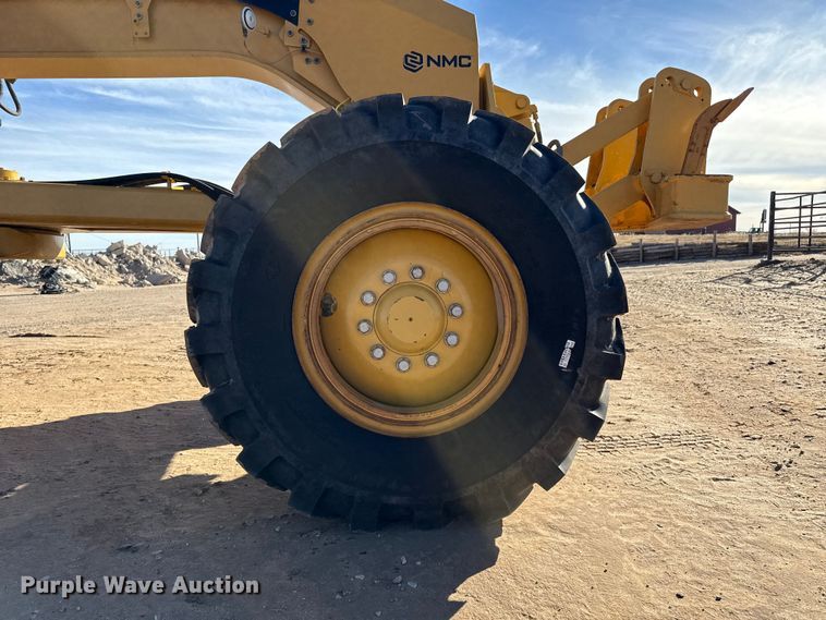 image for item EP2540 2014 Caterpillar 12M2 motor grader