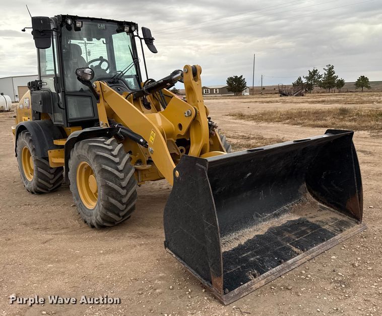 CARGADOR FRONTAL 2023 CATERPILLAR 908
