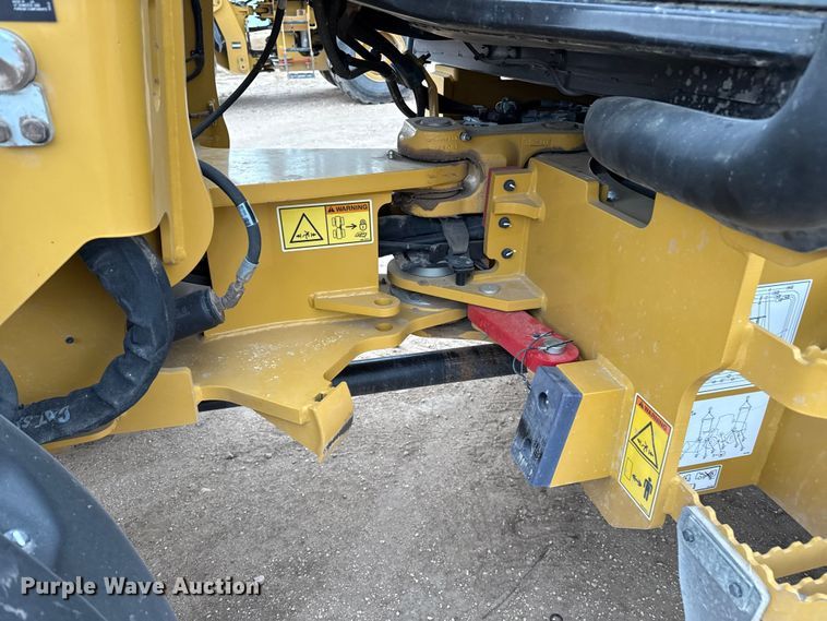 image for item EP2577 2023 Caterpillar 908 wheel loader
