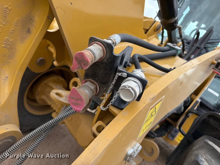 image for item EP2577 2023 Caterpillar 908 wheel loader