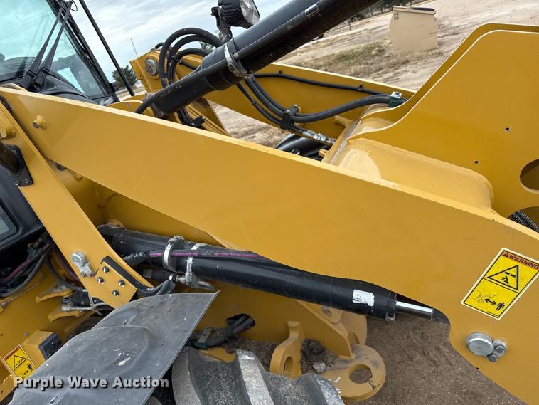 image for item EP2577 2023 Caterpillar 908 wheel loader