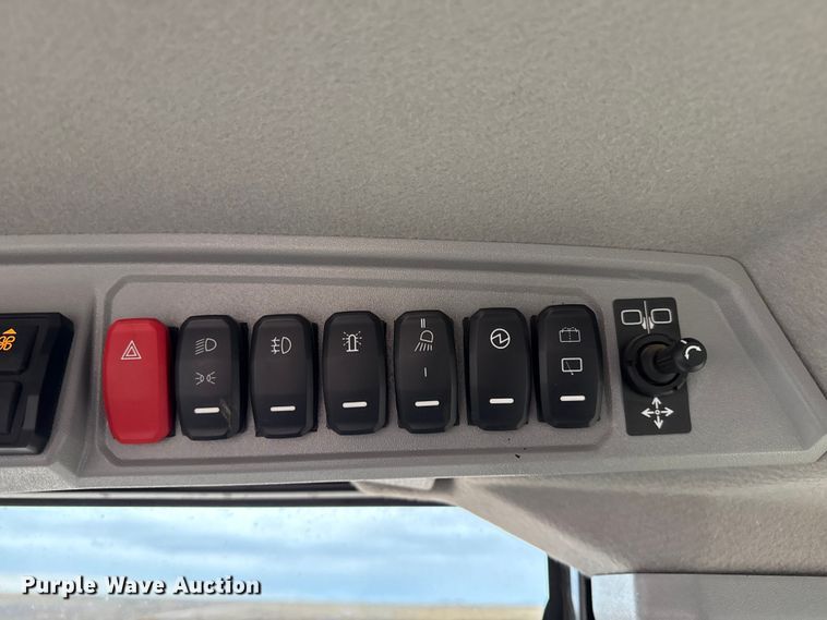 image for item EP2577 2023 Caterpillar 908 wheel loader