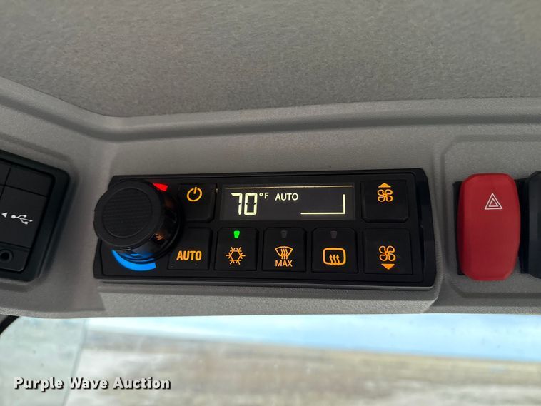 image for item EP2577 2023 Caterpillar 908 wheel loader