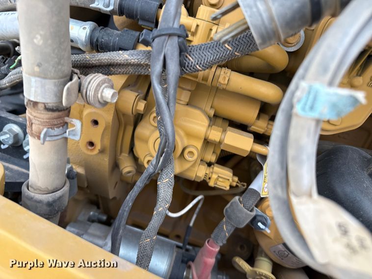 image for item EP2577 2023 Caterpillar 908 wheel loader