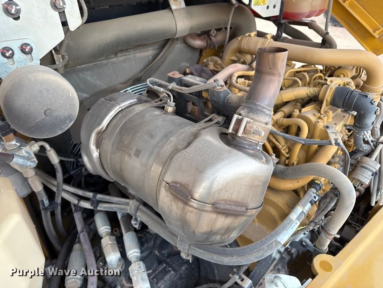 image for item EP2577 2023 Caterpillar 908 wheel loader