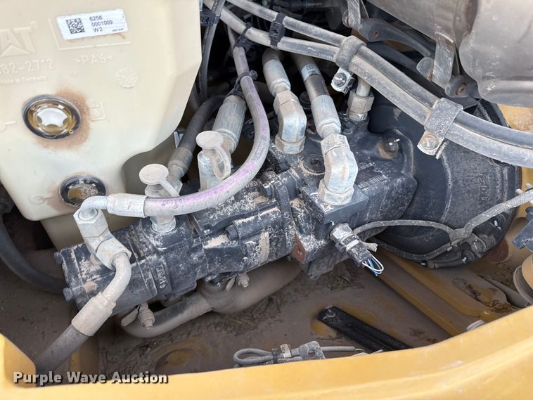 image for item EP2577 2023 Caterpillar 908 wheel loader