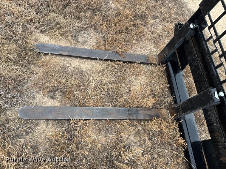 image for item EP2577 2023 Caterpillar 908 wheel loader