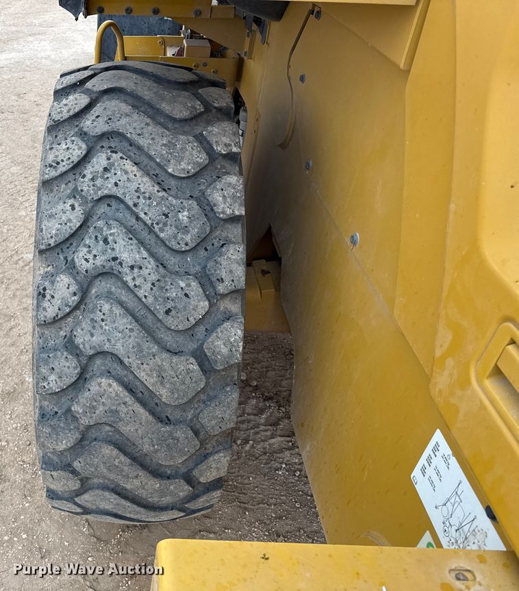 image for item EP2578 2023 Caterpillar 930M wheel loader