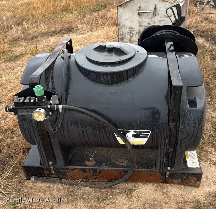 image for item EP2585 (2) tanks