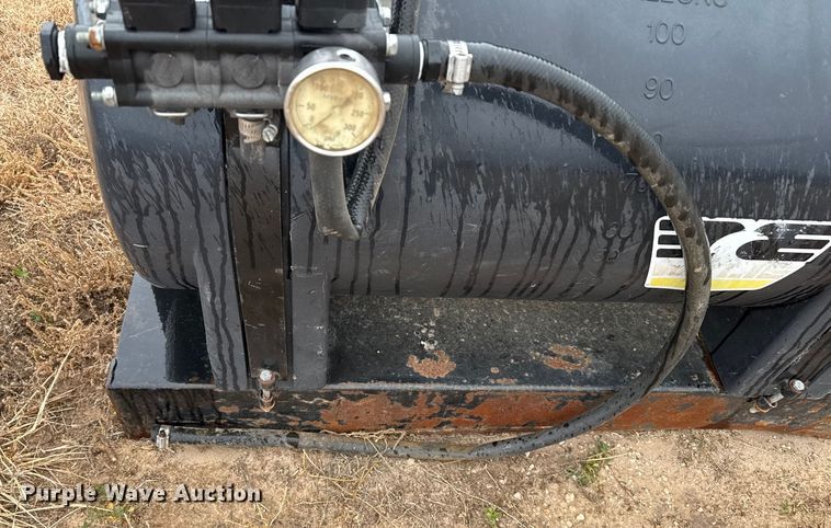 image for item EP2585 (2) tanks