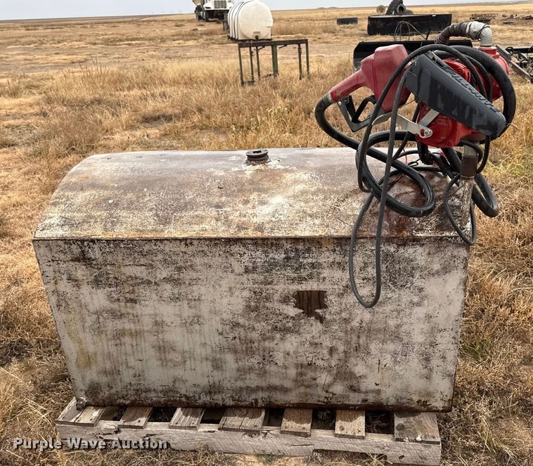 image for item EP2585 (2) tanks