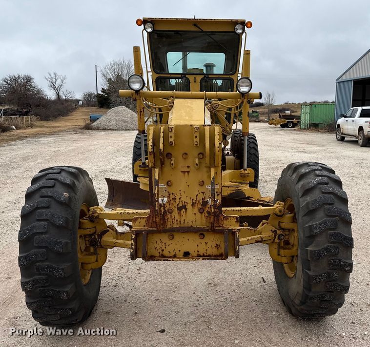image for item EP2587 1989 Caterpillar 120G motor grader