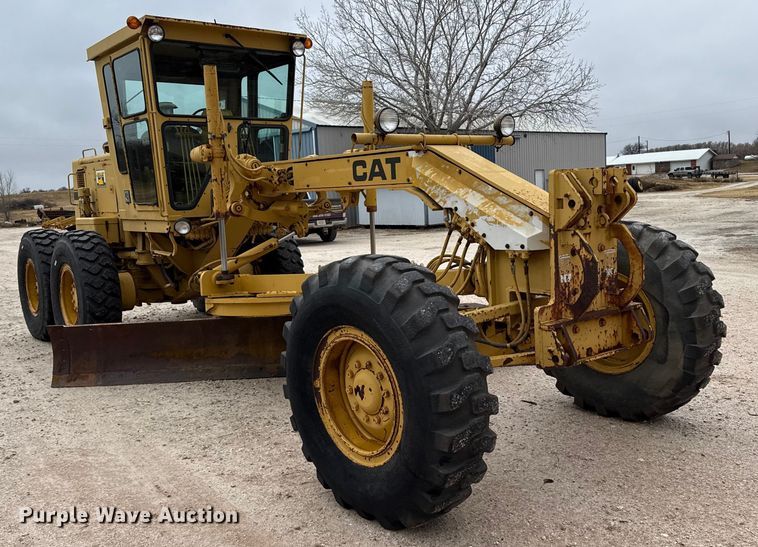 image for item EP2587 1989 Caterpillar 120G motor grader