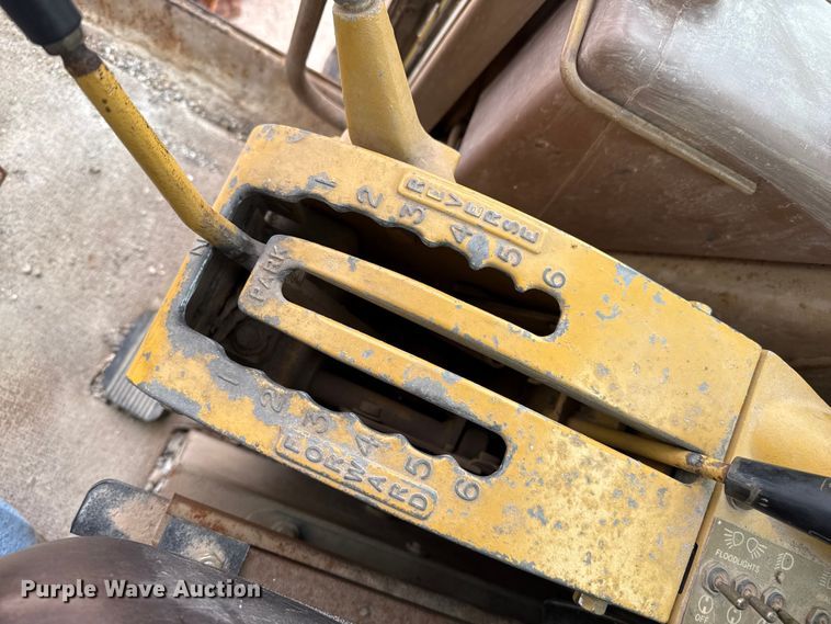 image for item EP2587 1989 Caterpillar 120G motor grader