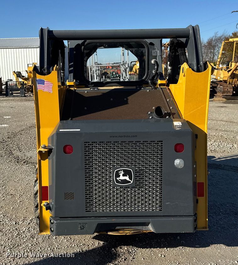 image for item ER0237 2017 John Deere 318G skid steer loader