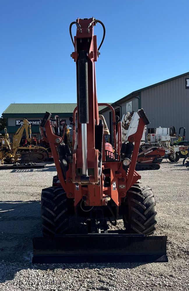 image for item ER0238 2004 Ditch Witch RT55 trencher