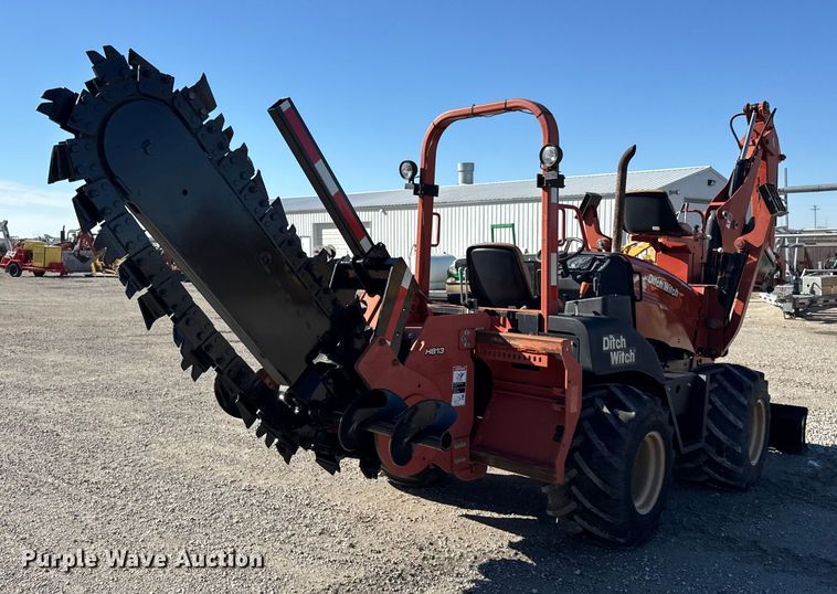 image for item ER0238 2004 Ditch Witch RT55 trencher