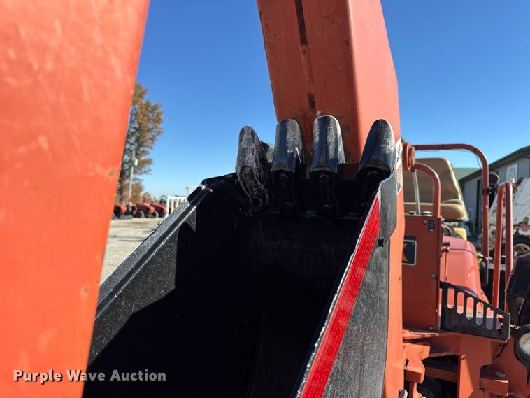 image for item ER0238 2004 Ditch Witch RT55 trencher