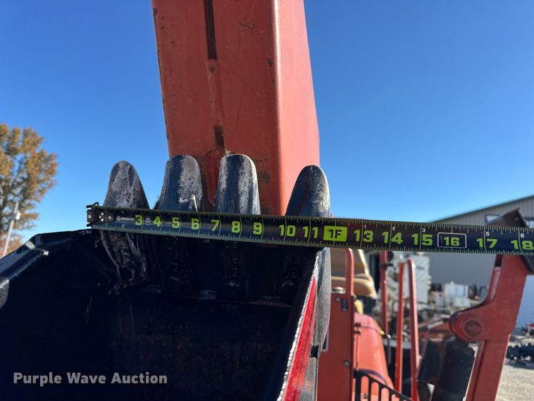 image for item ER0238 2004 Ditch Witch RT55 trencher