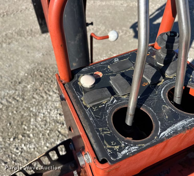 image for item ER0238 2004 Ditch Witch RT55 trencher