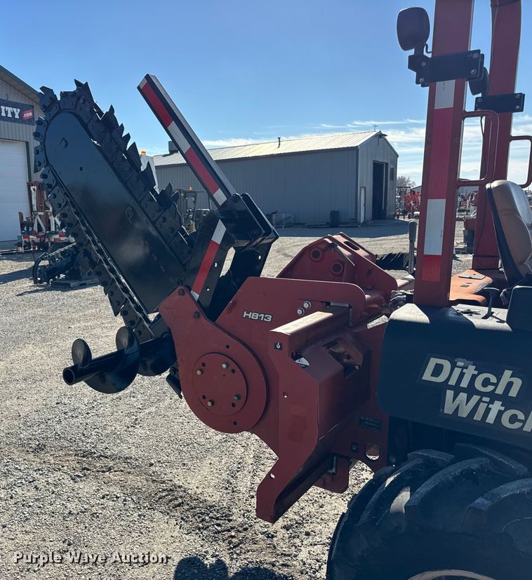 image for item ER0238 2004 Ditch Witch RT55 trencher